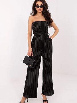 Overal Italy Moda  Dámsky overal v prúžkoch je elegantná a funkčná ponuka, ktorá sa hodia nielen do každodenných štýlov, do práce, ale aj na formá