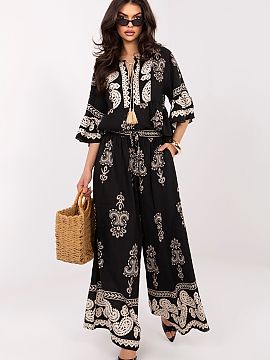 nastaviť Italy Moda  Dámsky komplet v štýle boho je ľahká a štýlová ponuka ideálna na každodenné nosenie. Voľný strih a moderný potlač dodávajú 