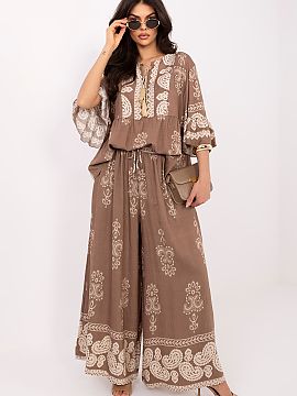 nastaviť Italy Moda  Dámsky komplet v štýle boho je ľahká a štýlová ponuka ideálna na každý deň. Voľný strih a moderný potlač dodávajú celku v�