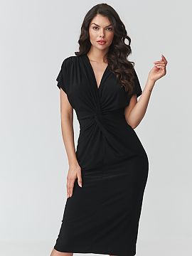 denné šaty Makadamia  Elegantná midi šaty sú skvelou voľbou pre ženy, ktoré oceniajú klasickú eleganciu a moderný dizajn. Model vyniká výnimočným str
