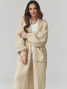 Kardigan Makadamia  Tento dlhý dámsky sveter je ideálnou kombináciou pohodlia, módnosti a funkčnosti. Model vo forme oversized kardiganu sa skvele hodí d