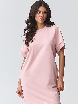 denné šaty Makadamia  Štýlové a neuveriteľne pohodlné oversized dresové šaty sú ideálnou voľbou pre ženy, ktoré oceniajú spojenie pohodlia a módnéh