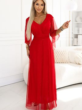 dlhé šaty Numoco  Táto červená maxi šaty sú istou voľbou, ak chcete vyzerať elegantne na dôležitom podujatí. Ľahký, vzdušný strih sa hodí na sl
