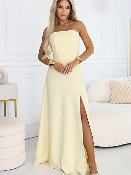 formálne šaty Numoco  Predstav si letnú párty, teplé svetlo a štýlové outfity, ktoré vyzerajú elegantne už pri prvom kroku. Model Elara je maxi šaty v o