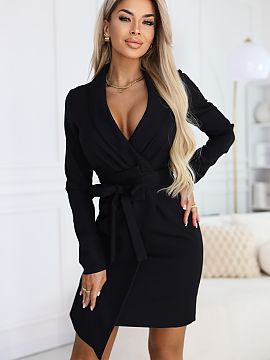 denné šaty Numoco  Predstavte si ráno, keď máte stretnutie a po práci plánujete večeru v meste. Tento sako šaty umožňujú jednoducho vytvoriť elegant