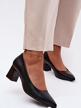 Lodičky na opätku Step in style  Topánky pre dámy od značky Sergio Leone sú klasickou a nadčasovou ponukou pre ženy, ktoré ocenia eleganciu. Vyhotovené z vysokej kva