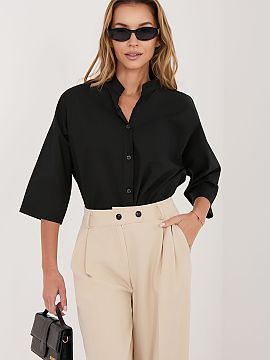 Dámske tričko Factory Price  Košeľa dámska s klasickým strihom je elegantnou a univerzálnou ponukou, ideálnou ako na každý deň, tak aj do práce. Jej hladký vz
