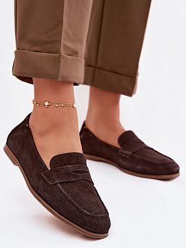 Mokasíny Step in style  Mokasíny pre dámy vyrobené z prírodného zamszu značky Vinceza sú elegantným a pohodlným modelom ideálnym na každodenné nosenie. 