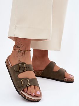 Papuče Step in style  Dámske sandále v módnom štýle sú ideálnou voľbou pre ženy, ktoré chcú spojiť pohodlie s letným štýlom. Skvelo sa hodia nielen