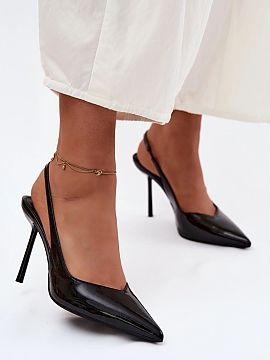 Ihličky Step in style  Pánske špilky z lakovanej imitácie kože sú elegantnou a výraznou ponukou pre ženy, ktoré ocenia klasiku s nádychom moderného lesku