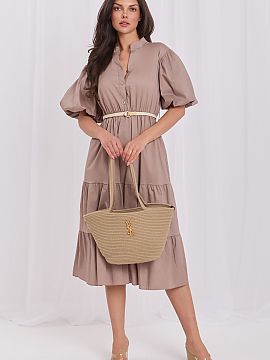 Šaty na deň Italy Moda  Letné šaty vo forme rozklosovaného strihu sú ľahkou a ženskou ponukou ideálnou na každý deň aj do práce. Vyrobené z priehľadnej