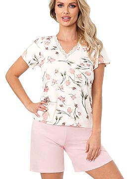 Pyžamo Donna  Pyžamový kostým pre dámy Amaris 1/2 z viskózy s kvetinovým vzorom je ponukou, ktorá kombinuje eleganciu s každodenným komfortom. Vy