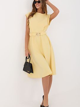 Šaty na deň Italy Moda  Štýlové a univerzálne midi šaty, ktoré sa skvele hodia na každý deň, do práce alebo pri elegantných príležitostiach. Zvonový s