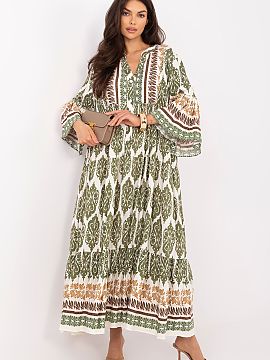 Šaty na deň Italy Moda  Vzdušné letné boho šaty, ktoré kombinujú slobodu, pohodlie a moderný, umelecký charakter. Voľný strih zabezpečuje plnú ľahkosť