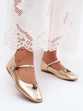 Baleríny Step in style  Baleríny pre ženy z imitácie kože sú štýlovou ponukou pre ženy, ktoré oceniajú pohodlie a módne detaily. Klasický strih robí mo