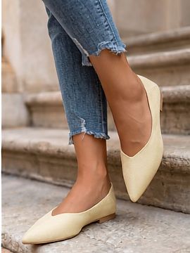 Baleríny Step in style  Baleríny pre ženy z imitácie semišu sú elegantnou a štýlovou ponukou pre ženy, ktoré oceňujú klasické strihy v modernom preveden
