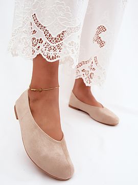 Baleríny Step in style  Baleríny pre ženy vyrobené z imitácie semišu sú pohodlnou a štýlovou ponukou na každý deň. Klasický, plochý strih zabezpečuje 