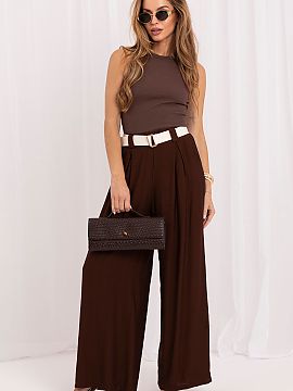 Dámske nohavice Rue Paris  Dámske látkové nohavice typu wide leg sú elegantný a pohodlný model, ktorý sa skvele hodí nielen na každodenné nosenie, ale aj do 