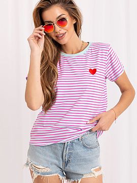 Tričko Italy Moda  Štýlový dámsky tričko v nadčasové prúžky, ideálne pre každodenné, neformálne outfity. Klasický vzor ho skvele dopĺňa s dží