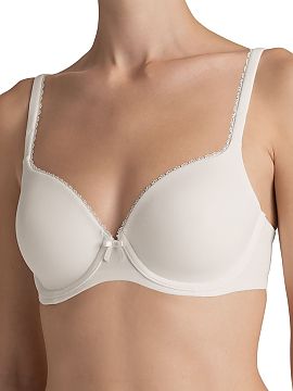 Polstrovaná podprsenka Triumph  Podprsenka Triumph Perfectly Soft WHP je nadčasový základný model, ktorý kombinuje jemnú estetiku s každodennou funkčnosťou. Ide o 