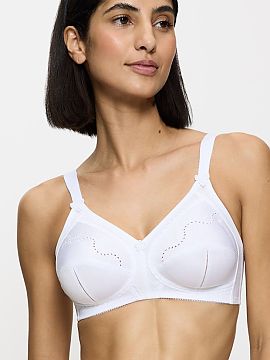 Soft Triumph  Podprsenka soft Doreen Plus Cotton 01 N 10004928 je jedinečný model, ktorý získal uznanie žien po celom svete a už roky je bestsellero