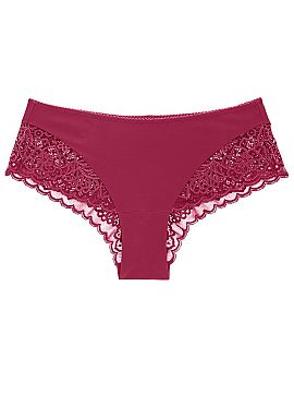 Bedrové nohavičky Triumph  Figi Amourette Spotlight Hipster 10181552-M005 je moderná verzia kultovej kolekcie Amourette, ktorá kombinuje tradičný štýl značky s 