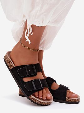 Papuče Step in style  Dámske sandále sú kombináciou pohodlia a nadčasového štýlu, ktoré sa skvele hodí na každodenné nosenie. Tento model má tvarovan