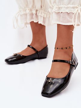 Baleríny Step in style  Baleríny pre ženy z imitácie kože sú štýlovým návrhom pre ženy, ktoré oceniajú pohodlie a módné detaily. Klasický strih zaru�