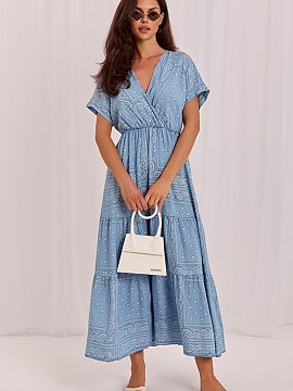 Šaty na deň Italy Moda  Ľahké a ženské letné šaty sú ideálnou ponukou na teplé dni. Rozkvetlý strih sa krásne prispôsobí postave, poskytujúc slobodu p