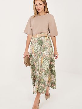 Sukňa Italy Moda  Štýlová midi sukňa s elegatným a zároveň univerzálnym charakterom. Skvele sa hodí do pracovných outfitov, na rokovania alebo na be