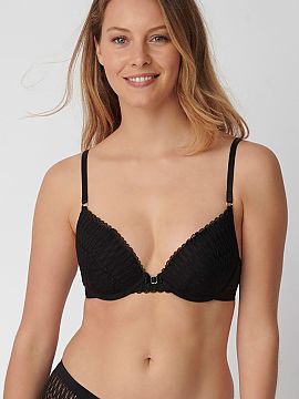 Push-up Triumph  Podprsenka push-up z kolekcie Aura Spotlight 10207982 je elegantný model, ktorý kombinuje sofistikovaný vzhľad s pohodlným každodenný