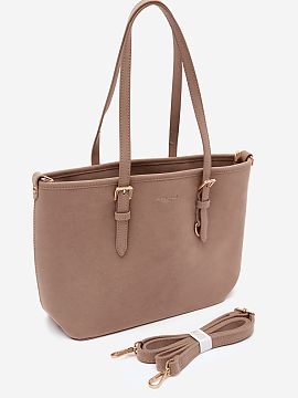 Kabelka na deň Step in style  Dámska kabelka typu shopper vyrobená z imitácie semišu je kombináciou klasického štýlu a funkčnosti. Priestranný strih robí z toh