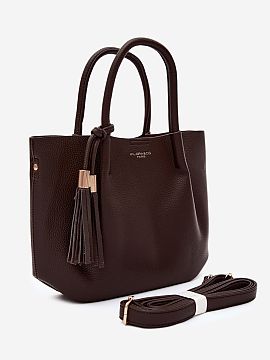 Kabelka na deň Step in style  Dámska kabelka vyrobená z imitácie kože je elegantný a praktický doplnok, ktorý sa skvele hodí do mnohých štýlov. Kabelka sa zap�