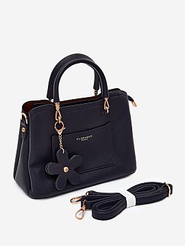 Kabelka na deň Step in style  Taška pre ženy vyrobená z imitácie kože je elegantný a funkčný doplnok, ktorý sa skvele hodí na každý deň. Univerzálny strih z