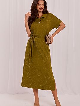 Šaty na deň Lakerta  Šaty midi s jednoduchým strihom sú skvelou voľbou pre ženy, ktoré oceniajú eleganciu, pohodlie a nadčasový štýl. Vyrobené z prí