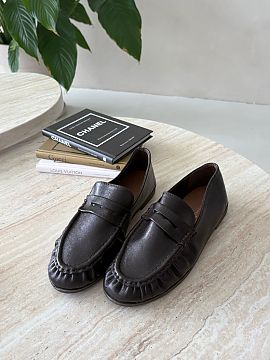 Mokasíny Step in style  Mokasíny pre ženy z ekologickej kože sú nadčasovým modelom, ktorý ľahko doladíte k rôznym štýlom. Ich jednoduchý strih sa skvel