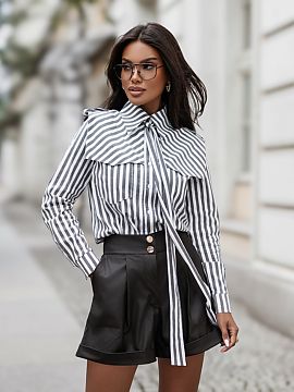 Tričko s dlhým rukávom LaBalancia  Košeľa MILO je skvelou voľbou pre tých, ktorí ocenia eleganciu a pohodlie. Táto klasická ponuka sa perfektne hodí nielen do každode