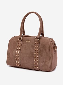 Kabelka na deň Step in style  Veľká dámska kabelka typu kufor vyrobená z ekokože je efektný a praktický doplnok pre ženy, ktoré oceňujú štýl a funkcionalitu.