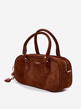 Kabelka na deň Step in style  Malá dámska kabelka typu kufor vyrobená z ekokože je moderný a elegantný doplnok, ideálny na každý deň aj na špeciálne príleži