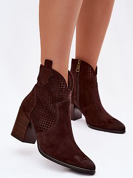 Topánky na opätku Step in style  Topánky pre ženy od značky Vinceza sú štýlovou ponukou, ktorá kombinuje eleganciu s moderným dizajnom. Vyrobené z ekokože, pôsobi