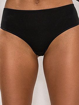 Bedrové nohavičky Róża  Čistý sľub č. 30 sú klasické bavlnené figúrky, ktoré kombinujú každodenný pohodlí s jemnou, ženskou eleganciou. Model je vyrob