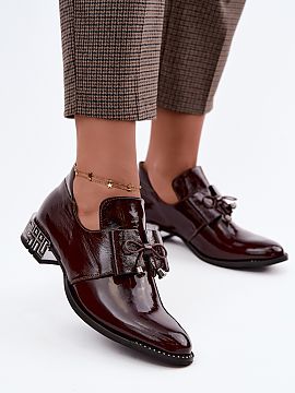 Poltopánky na opätku Step in style  Poltopánky vyrobené z prírodnej kože sú elegantnou ponukou na každý deň a špeciálne príležitosti. Sú umiestnené na nízkom, oz