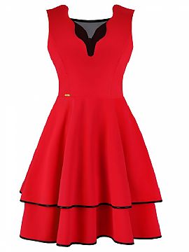 Spoločenské šaty Jersa   - Priliehavý vrchný diel
 - ozdobná sieťovina na prsiach, zakončená lemovaním
 - ozdobne vykrojená zadná časť
 - strihané v 