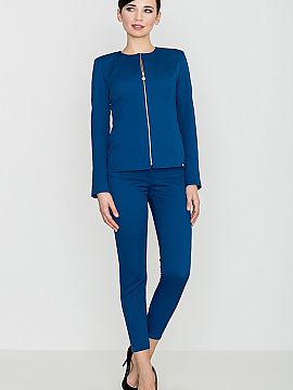 Dlhé nohavice Lenitif  Dámske nohavice s univerzálnym charakterom. Vyrobené z látky potiahnutej reliéfnym vzorom. Dlhé, mierne zúžené nohy. Nohy s ozdobn�