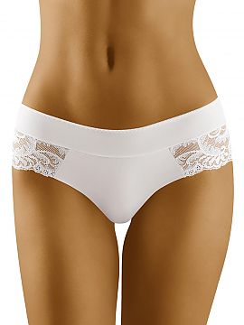 Boxerky Wolbar   Ženské šortky.
 - z hladkého úpletu a lákavej čipky
 - pás a predná časť nohavíc rezané laserom
 - vyrobené z vysoko kvali