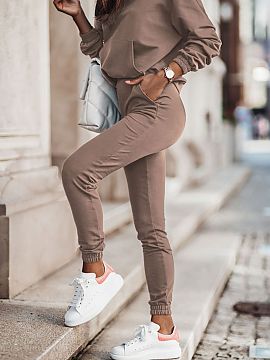 Sada IVON  Spoločne alebo oddelene? Rozhodnite sa sami! Naše teplákové súpravy boli vytvorené podľa zásady kombinuj a kombinuj, ako chceš a ak