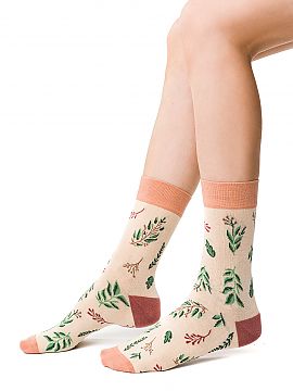 Ponožky Steven  Mäkké, elastické ponožky s kvetinovými vzormi inšpirované sviežou a neskrotnou prírodou sú našou odpoveďou na zmeny, ktoré nám