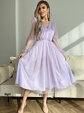 Sukňa na večer Bicotone  Midi šaty s mierne rozšírenou vrstvenou sukňou zdobenou brokátovou sieťovinou. Vrchná časť je nariasená, s dlhými rukávmi ukonč