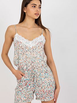 Boxerky Fresh Made  Dámske šortky so zaväzovaním v páse a s vreckami na bokoch.
