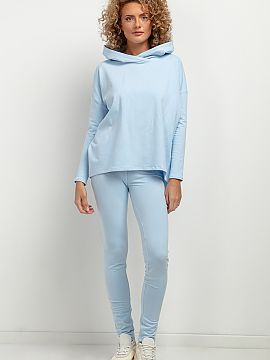 Dlhé legíny Tessita  Priliehavé dámske nohavice v legínovom štýle z teplákového úpletu sú pohodlné a spoľahlivé na športovanie počas jesenných dn�